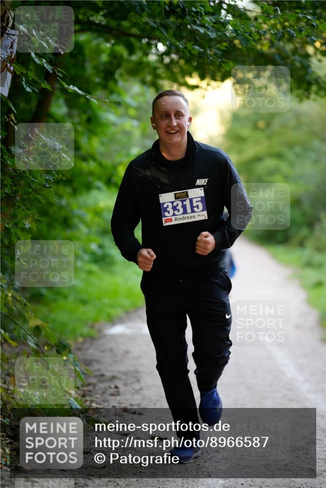 28.09.2025 - 33. Volkslauf durch das schöne Alstertal Patografie http://msf.ph/oto/8966587 28.09.2025 09:51:42 Laufen 3315 meine-sportfotos.de