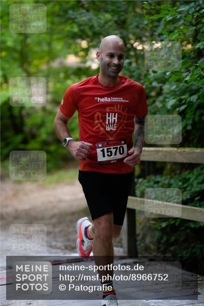 28.09.2025 - 33. Volkslauf durch das schöne Alstertal Patografie http://msf.ph/oto/8966752 28.09.2025 10:09:05 Laufen 30, 1570 meine-sportfotos.de