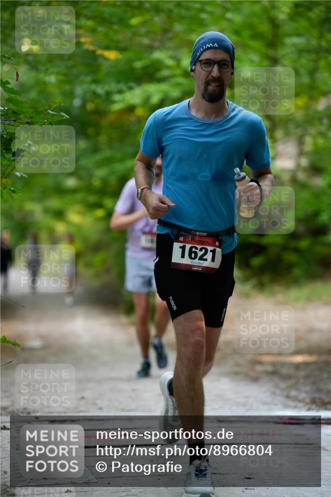 28.09.2025 - 33. Volkslauf durch das schöne Alstertal Patografie http://msf.ph/oto/8966804 28.09.2025 10:14:32 Laufen 1621, 2 meine-sportfotos.de