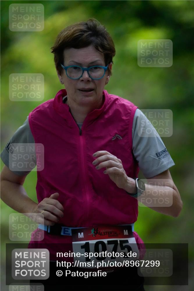 28.09.2025 - 33. Volkslauf durch das schöne Alstertal Patografie http://msf.ph/oto/8967299 28.09.2025 10:29:56 Laufen 1075 meine-sportfotos.de