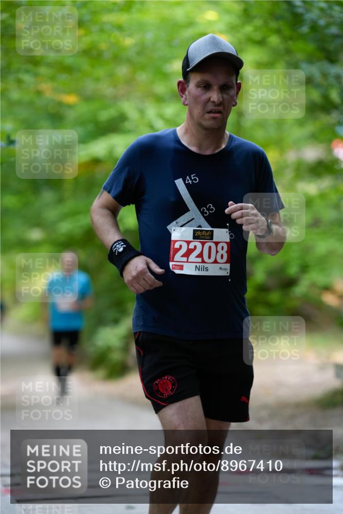 28.09.2025 - 33. Volkslauf durch das schöne Alstertal Patografie http://msf.ph/oto/8967410 28.09.2025 10:40:11 Laufen 1910, 45, 33, 2208 meine-sportfotos.de