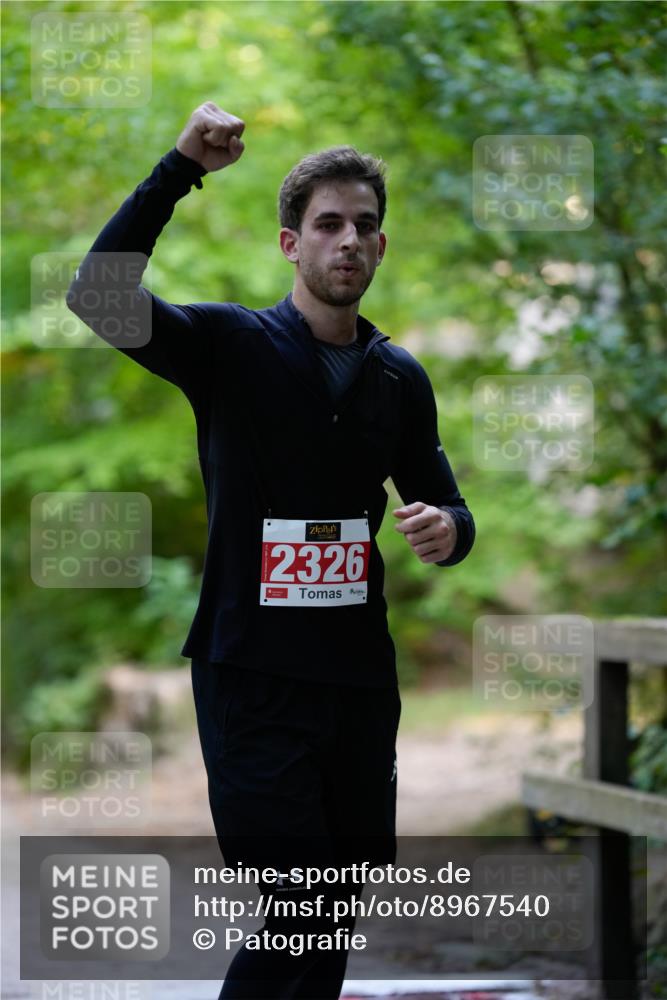 28.09.2025 - 33. Volkslauf durch das schöne Alstertal Patografie http://msf.ph/oto/8967540 28.09.2025 10:48:16 Laufen 2326 meine-sportfotos.de