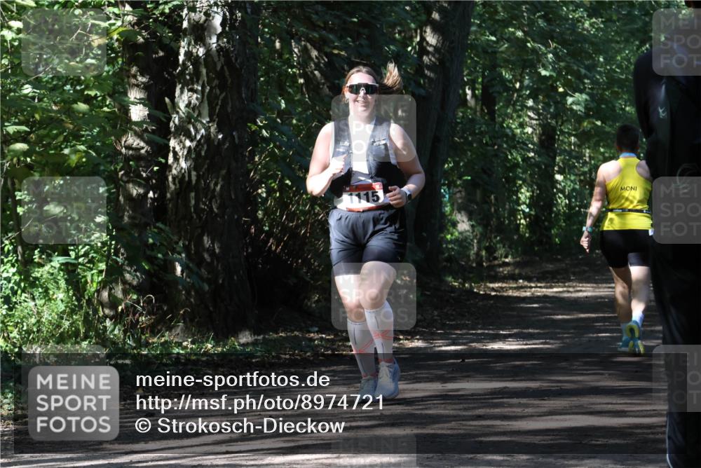 28.09.2025 - 33. Volkslauf durch das schöne Alstertal Strokosch-Dieckow http://msf.ph/oto/8974721 28.09.2025 12:58:34 Laufen 1115 meine-sportfotos.de