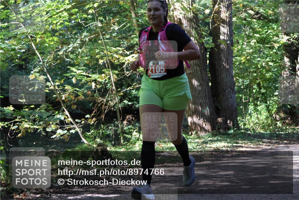 28.09.2025 - 33. Volkslauf durch das schöne Alstertal Strokosch-Dieckow http://msf.ph/oto/8974766 28.09.2025 13:00:51 Laufen 2105 meine-sportfotos.de