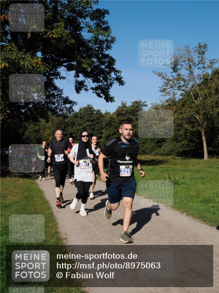 28.09.2025 - 33. Volkslauf durch das schöne Alstertal Fabian Wolf http://msf.ph/oto/8975063 28.09.2025 10:35:46 Laufen 120, 3181, 3901, 3293 meine-sportfotos.de