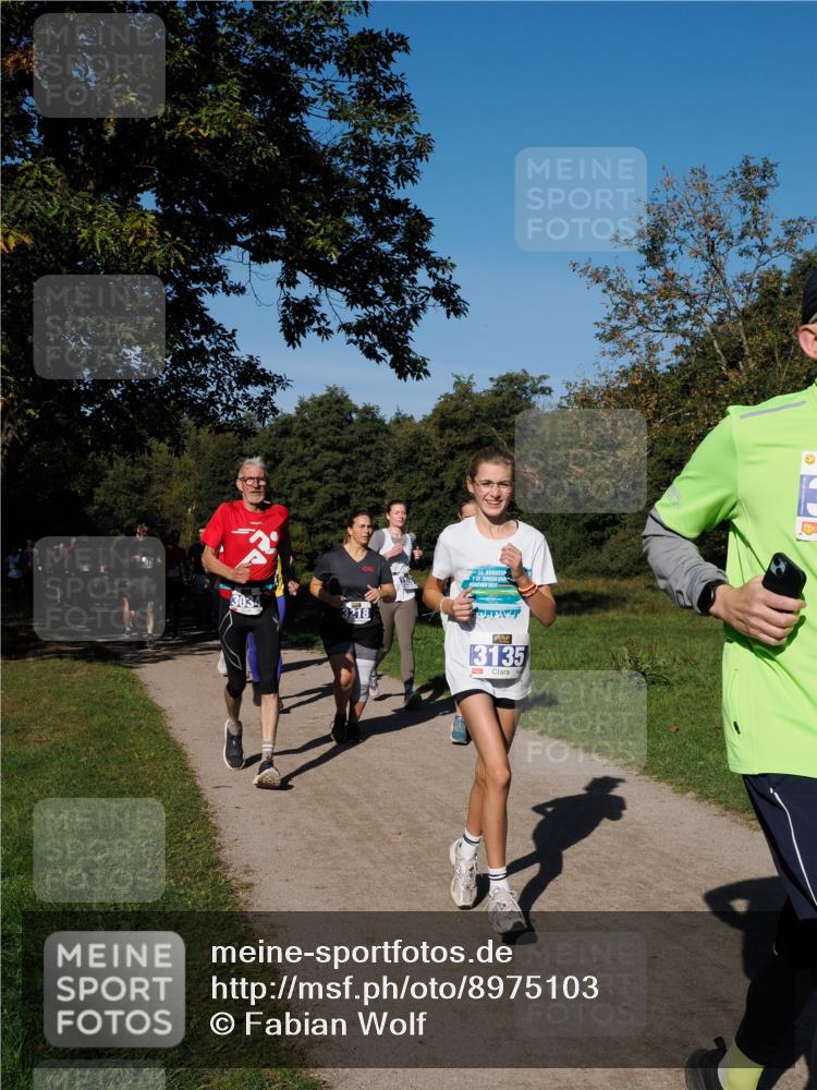 28.09.2025 - 33. Volkslauf durch das schöne Alstertal Fabian Wolf http://msf.ph/oto/8975103 28.09.2025 10:35:53 Laufen 56, 2025, 3135 meine-sportfotos.de