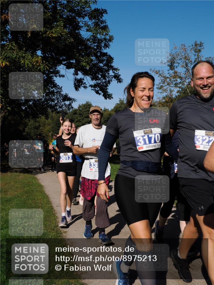 28.09.2025 - 33. Volkslauf durch das schöne Alstertal Fabian Wolf http://msf.ph/oto/8975213 28.09.2025 10:36:09 Laufen 3013, 33, 3170, 327 meine-sportfotos.de