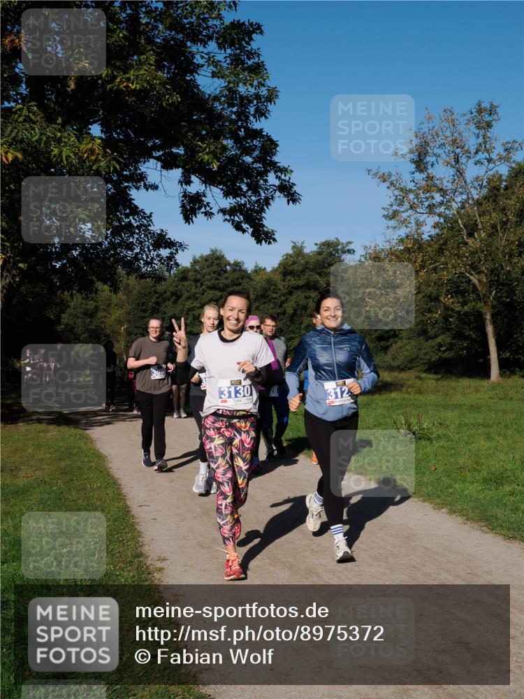 28.09.2025 - 33. Volkslauf durch das schöne Alstertal Fabian Wolf http://msf.ph/oto/8975372 28.09.2025 10:36:28 Laufen 305, 3130, 312 meine-sportfotos.de