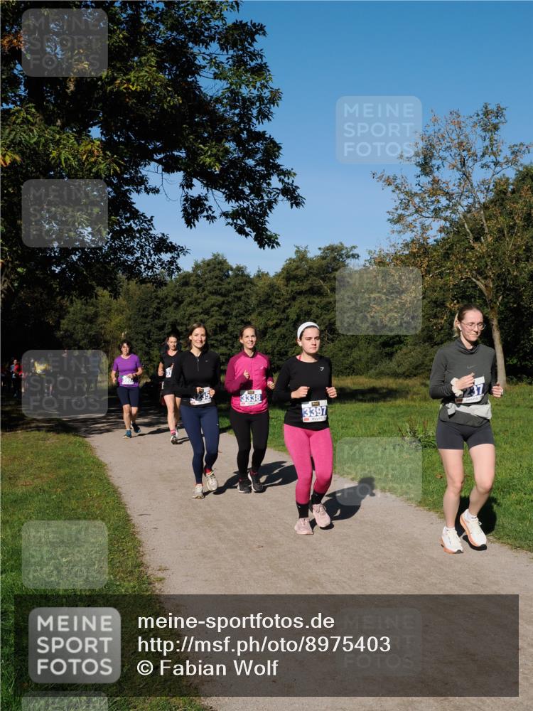 28.09.2025 - 33. Volkslauf durch das schöne Alstertal Fabian Wolf http://msf.ph/oto/8975403 28.09.2025 10:36:33 Laufen 3338, 3397 meine-sportfotos.de
