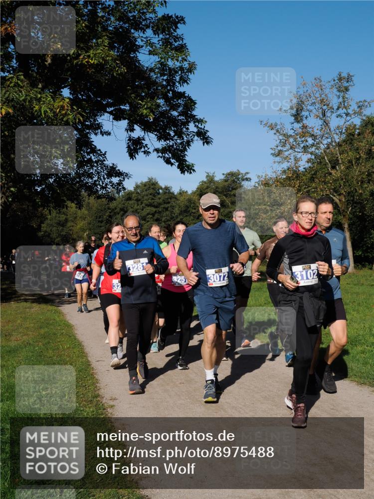 28.09.2025 - 33. Volkslauf durch das schöne Alstertal Fabian Wolf http://msf.ph/oto/8975488 28.09.2025 10:36:45 Laufen 126, 32, 328, 325, 3072, 3102 meine-sportfotos.de