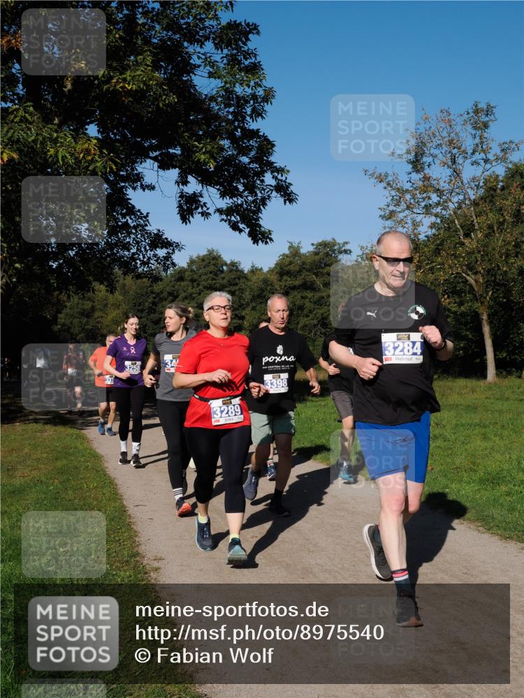 28.09.2025 - 33. Volkslauf durch das schöne Alstertal Fabian Wolf http://msf.ph/oto/8975540 28.09.2025 10:36:51 Laufen 34, 3258, 3398, 3289, 3284 meine-sportfotos.de