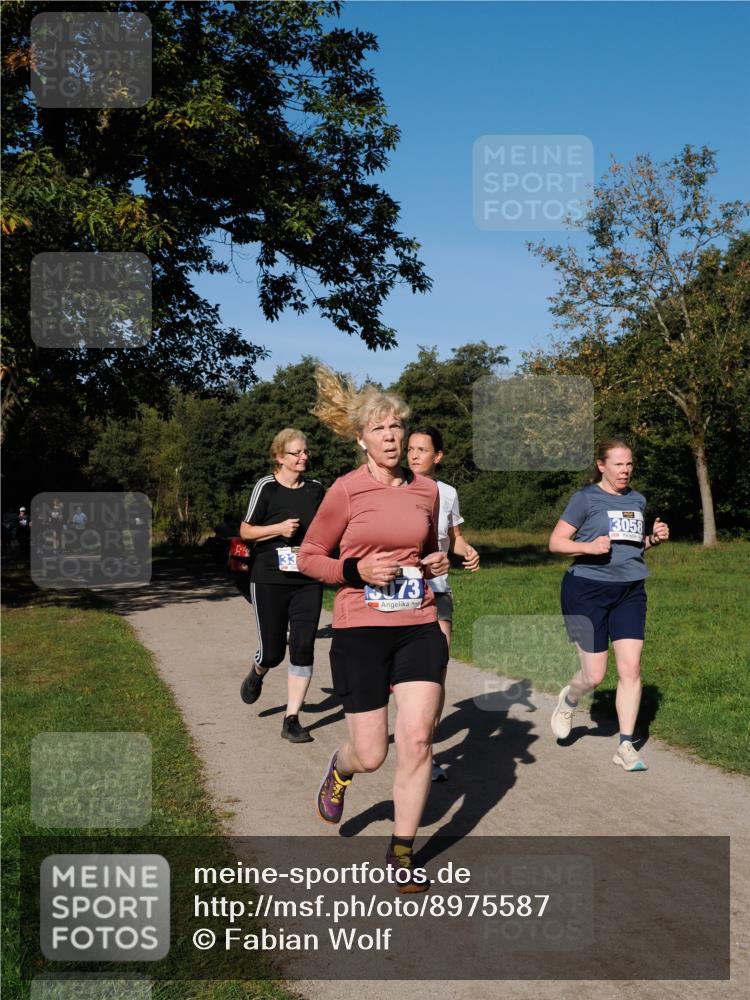 28.09.2025 - 33. Volkslauf durch das schöne Alstertal Fabian Wolf http://msf.ph/oto/8975587 28.09.2025 10:36:58 Laufen 33, 073, 3058 meine-sportfotos.de