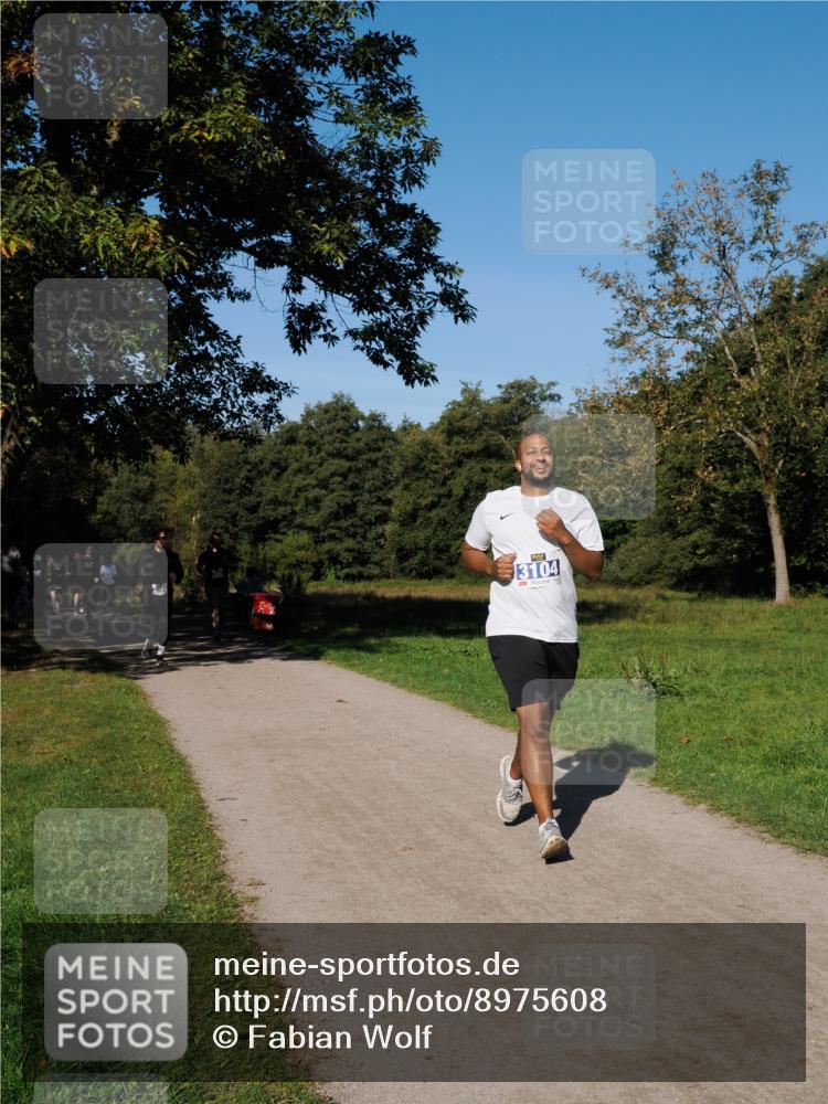 28.09.2025 - 33. Volkslauf durch das schöne Alstertal Fabian Wolf http://msf.ph/oto/8975608 28.09.2025 10:37:00 Laufen 3104 meine-sportfotos.de
