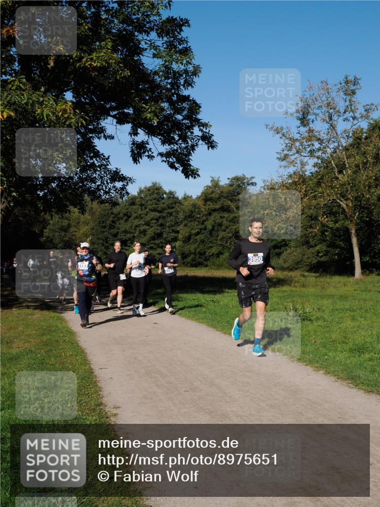 28.09.2025 - 33. Volkslauf durch das schöne Alstertal Fabian Wolf http://msf.ph/oto/8975651 28.09.2025 10:37:10 Laufen 3950, 316 meine-sportfotos.de