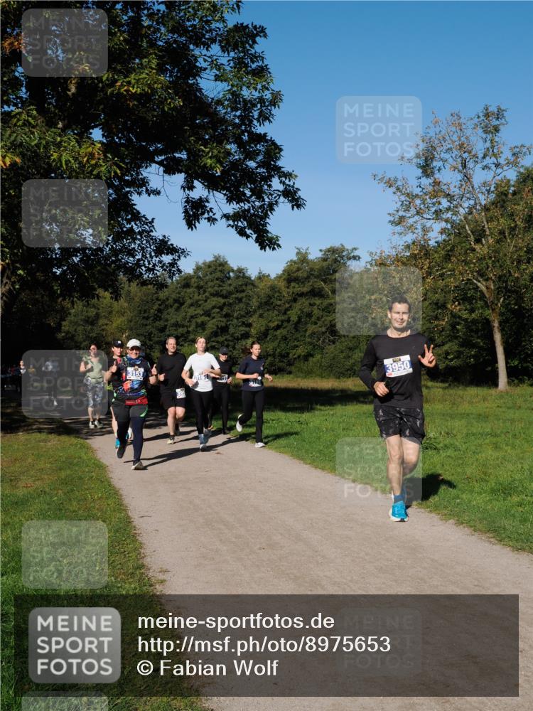 28.09.2025 - 33. Volkslauf durch das schöne Alstertal Fabian Wolf http://msf.ph/oto/8975653 28.09.2025 10:37:11 Laufen 3950 meine-sportfotos.de