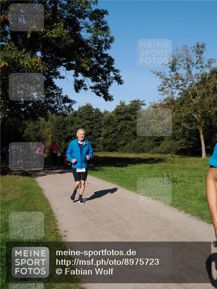 28.09.2025 - 33. Volkslauf durch das schöne Alstertal Fabian Wolf http://msf.ph/oto/8975723 28.09.2025 10:37:34 Laufen  meine-sportfotos.de