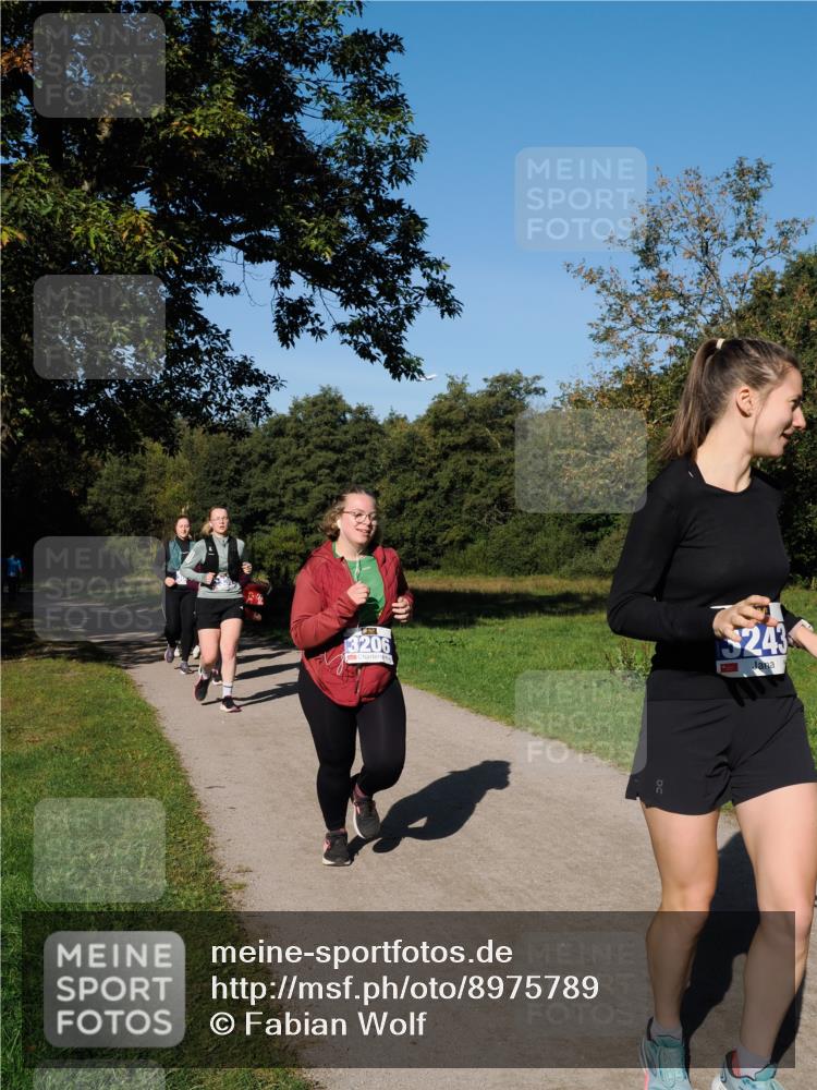 28.09.2025 - 33. Volkslauf durch das schöne Alstertal Fabian Wolf http://msf.ph/oto/8975789 28.09.2025 10:37:51 Laufen 3206, 243 meine-sportfotos.de