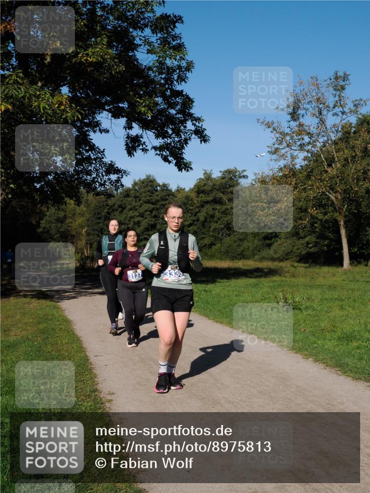 28.09.2025 - 33. Volkslauf durch das schöne Alstertal Fabian Wolf http://msf.ph/oto/8975813 28.09.2025 10:37:54 Laufen 3137, 1 meine-sportfotos.de