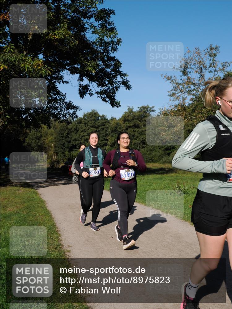 28.09.2025 - 33. Volkslauf durch das schöne Alstertal Fabian Wolf http://msf.ph/oto/8975823 28.09.2025 10:37:55 Laufen 3051, 3137 meine-sportfotos.de