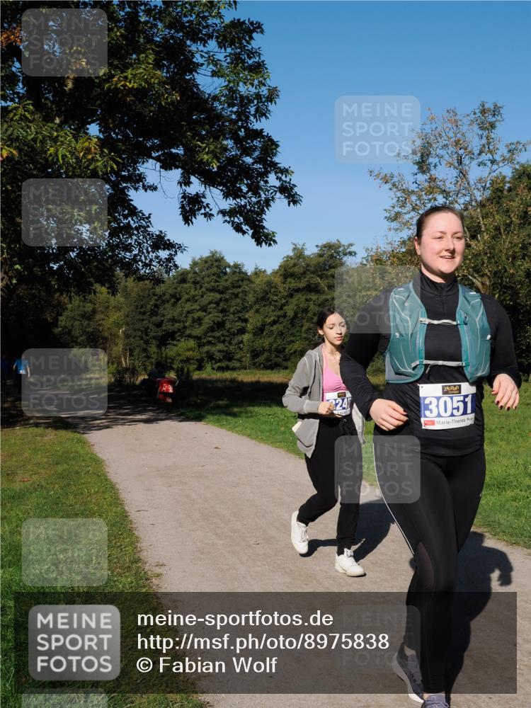 28.09.2025 - 33. Volkslauf durch das schöne Alstertal Fabian Wolf http://msf.ph/oto/8975838 28.09.2025 10:37:57 Laufen 324, 3051 meine-sportfotos.de