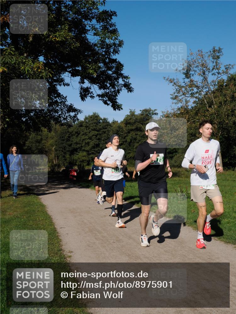 28.09.2025 - 33. Volkslauf durch das schöne Alstertal Fabian Wolf http://msf.ph/oto/8975901 28.09.2025 10:38:22 Laufen 4114, 2025 meine-sportfotos.de