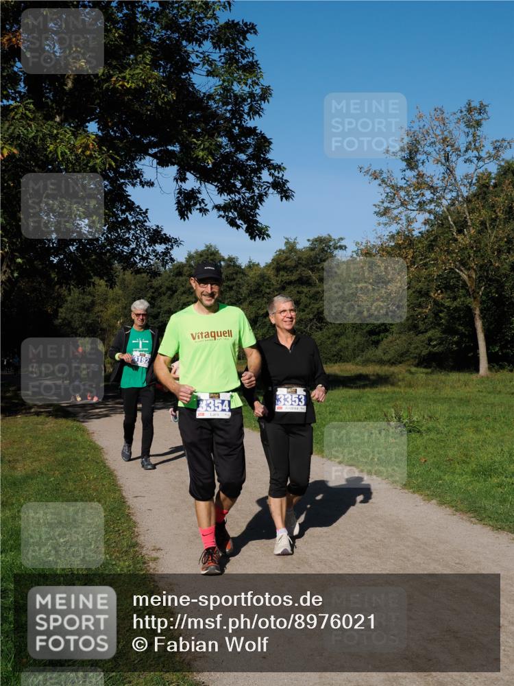 28.09.2025 - 33. Volkslauf durch das schöne Alstertal Fabian Wolf http://msf.ph/oto/8976021 28.09.2025 10:38:50 Laufen 3192, 3354, 3353 meine-sportfotos.de