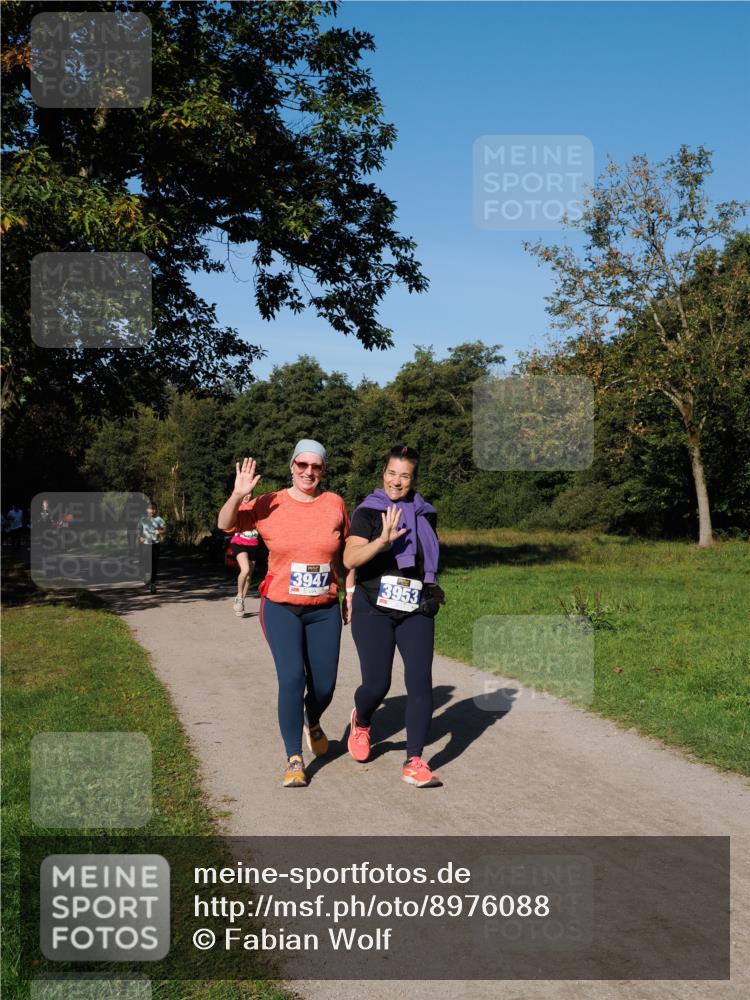 28.09.2025 - 33. Volkslauf durch das schöne Alstertal Fabian Wolf http://msf.ph/oto/8976088 28.09.2025 10:39:00 Laufen 3947, 3953 meine-sportfotos.de