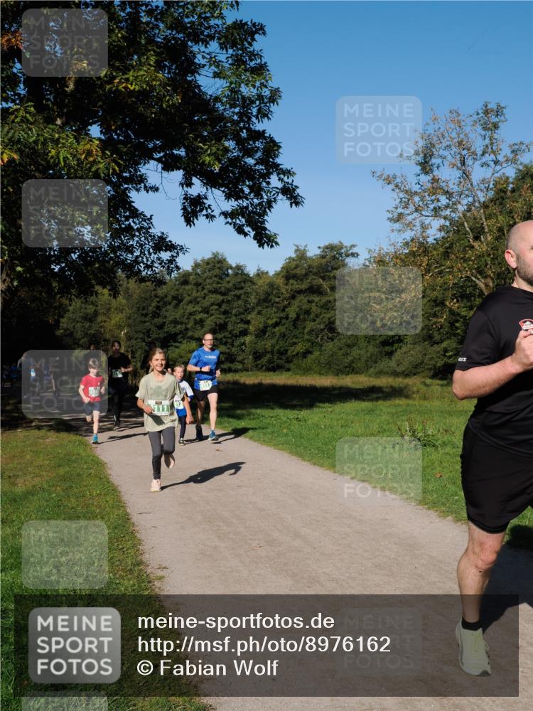 28.09.2025 - 33. Volkslauf durch das schöne Alstertal Fabian Wolf http://msf.ph/oto/8976162 28.09.2025 10:39:14 Laufen 111 meine-sportfotos.de