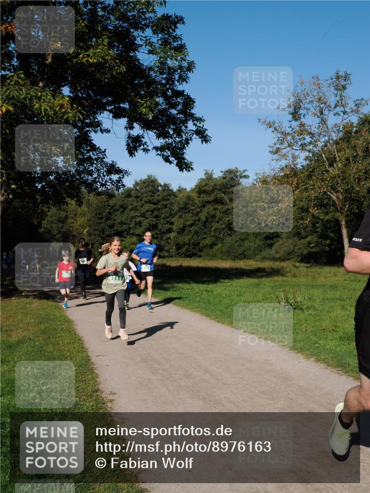 28.09.2025 - 33. Volkslauf durch das schöne Alstertal Fabian Wolf http://msf.ph/oto/8976163 28.09.2025 10:39:14 Laufen  meine-sportfotos.de