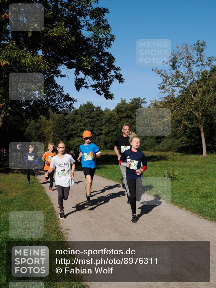 28.09.2025 - 33. Volkslauf durch das schöne Alstertal Fabian Wolf http://msf.ph/oto/8976311 28.09.2025 10:39:35 Laufen 4081, 4095, 403 meine-sportfotos.de