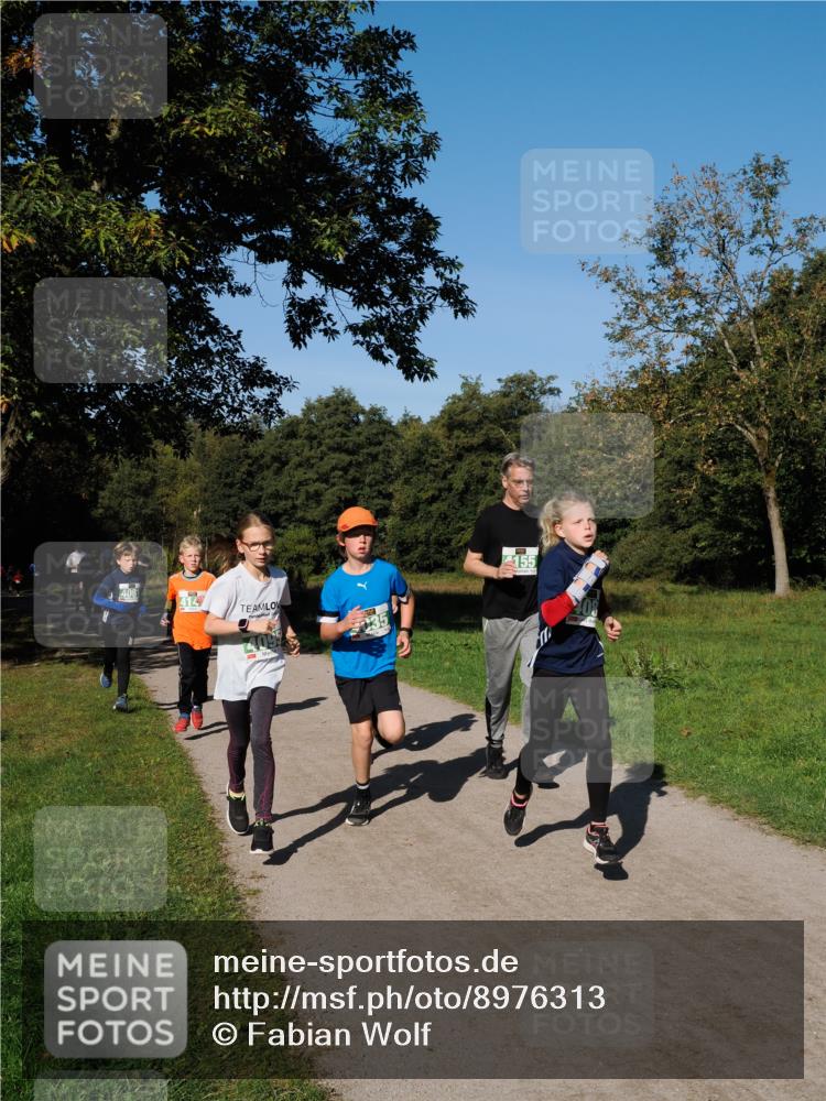 28.09.2025 - 33. Volkslauf durch das schöne Alstertal Fabian Wolf http://msf.ph/oto/8976313 28.09.2025 10:39:35 Laufen 408, 155 meine-sportfotos.de