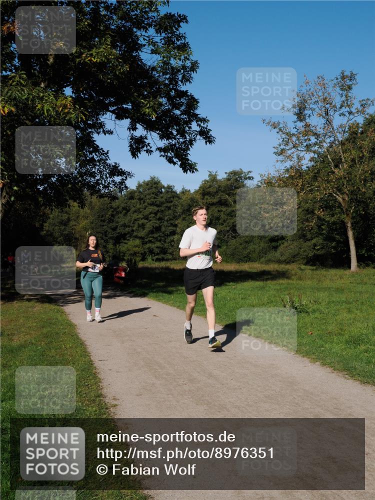 28.09.2025 - 33. Volkslauf durch das schöne Alstertal Fabian Wolf http://msf.ph/oto/8976351 28.09.2025 10:39:43 Laufen  meine-sportfotos.de