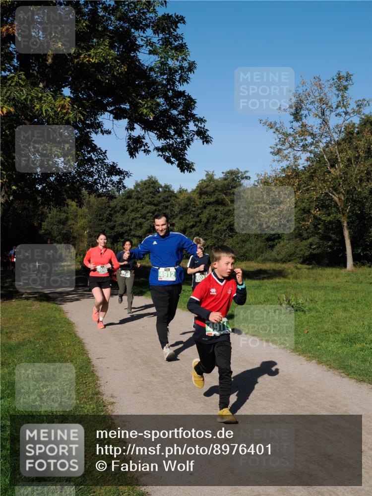 28.09.2025 - 33. Volkslauf durch das schöne Alstertal Fabian Wolf http://msf.ph/oto/8976401 28.09.2025 10:39:55 Laufen 4912 meine-sportfotos.de