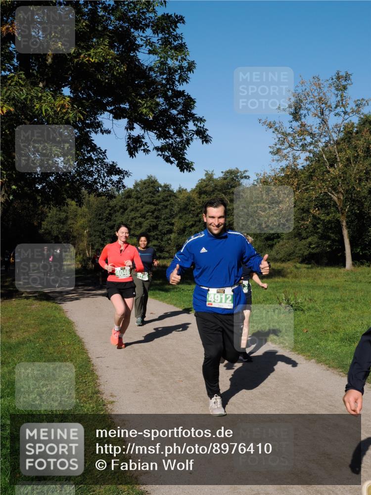 28.09.2025 - 33. Volkslauf durch das schöne Alstertal Fabian Wolf http://msf.ph/oto/8976410 28.09.2025 10:39:56 Laufen 4140, 4912 meine-sportfotos.de
