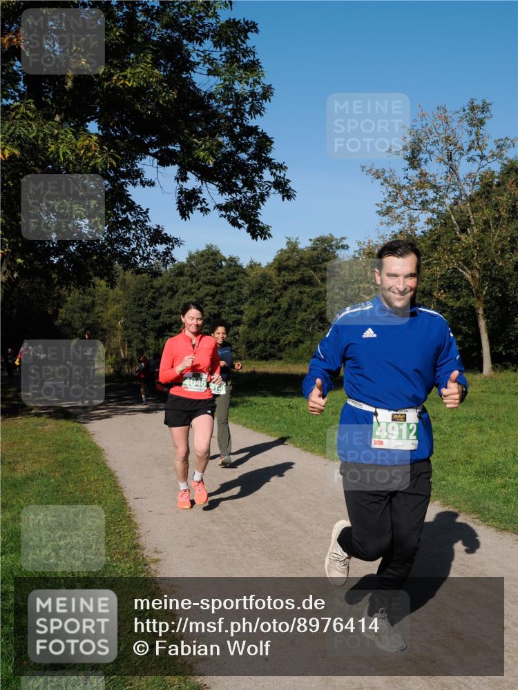 28.09.2025 - 33. Volkslauf durch das schöne Alstertal Fabian Wolf http://msf.ph/oto/8976414 28.09.2025 10:39:56 Laufen 4046, 4912 meine-sportfotos.de