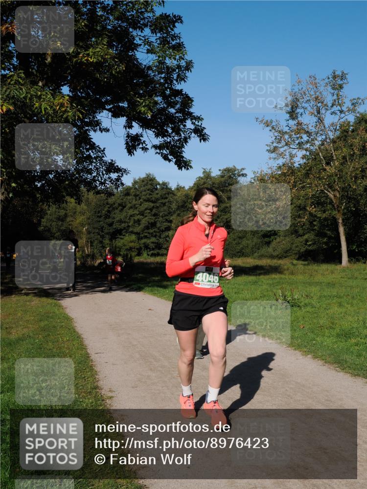 28.09.2025 - 33. Volkslauf durch das schöne Alstertal Fabian Wolf http://msf.ph/oto/8976423 28.09.2025 10:39:57 Laufen 4046 meine-sportfotos.de