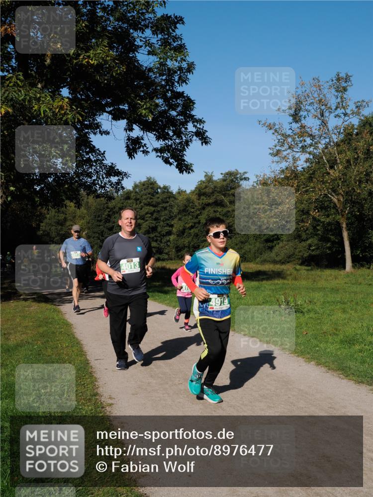 28.09.2025 - 33. Volkslauf durch das schöne Alstertal Fabian Wolf http://msf.ph/oto/8976477 28.09.2025 10:40:04 Laufen 4013, 4919 meine-sportfotos.de