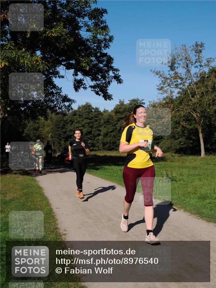 28.09.2025 - 33. Volkslauf durch das schöne Alstertal Fabian Wolf http://msf.ph/oto/8976540 28.09.2025 10:40:13 Laufen  meine-sportfotos.de