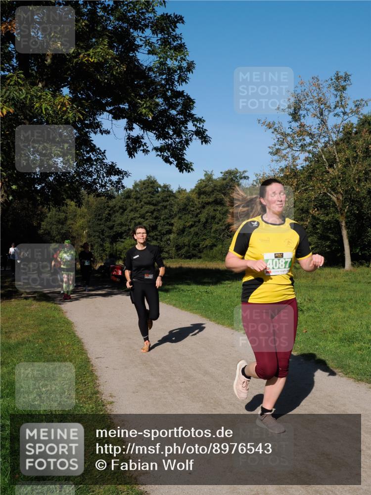 28.09.2025 - 33. Volkslauf durch das schöne Alstertal Fabian Wolf http://msf.ph/oto/8976543 28.09.2025 10:40:14 Laufen 4087 meine-sportfotos.de