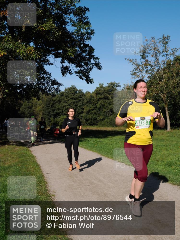 28.09.2025 - 33. Volkslauf durch das schöne Alstertal Fabian Wolf http://msf.ph/oto/8976544 28.09.2025 10:40:14 Laufen 4087 meine-sportfotos.de