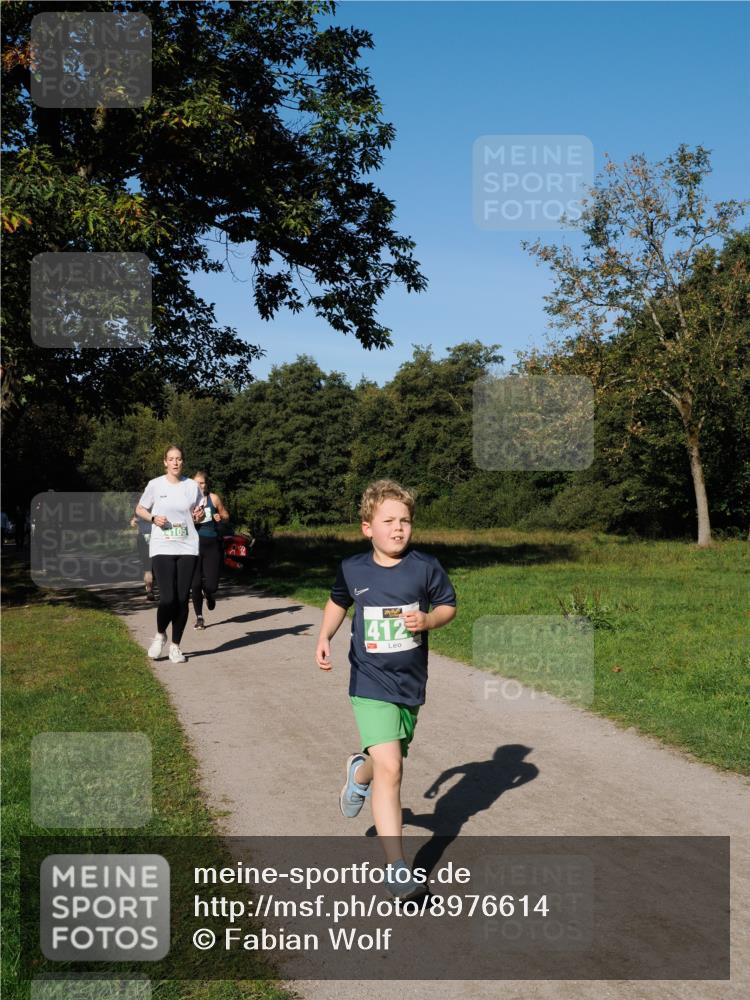 28.09.2025 - 33. Volkslauf durch das schöne Alstertal Fabian Wolf http://msf.ph/oto/8976614 28.09.2025 10:40:22 Laufen 4105, 412 meine-sportfotos.de