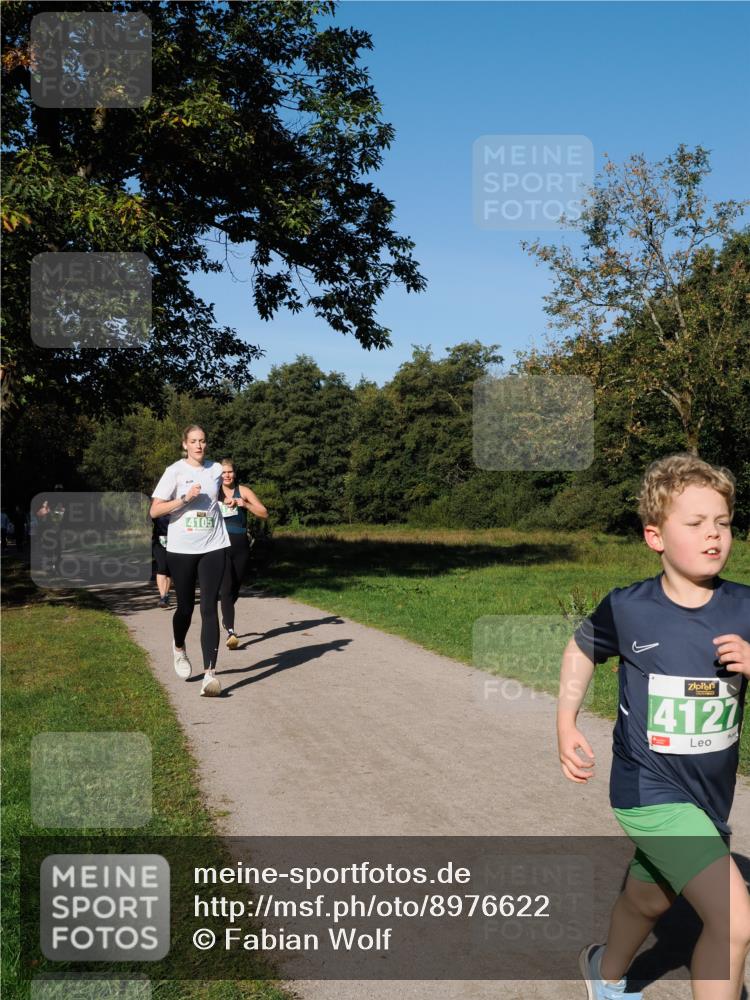 28.09.2025 - 33. Volkslauf durch das schöne Alstertal Fabian Wolf http://msf.ph/oto/8976622 28.09.2025 10:40:23 Laufen 4105, 4127 meine-sportfotos.de