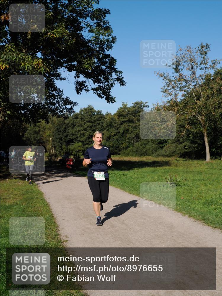 28.09.2025 - 33. Volkslauf durch das schöne Alstertal Fabian Wolf http://msf.ph/oto/8976655 28.09.2025 10:40:26 Laufen 4123 meine-sportfotos.de