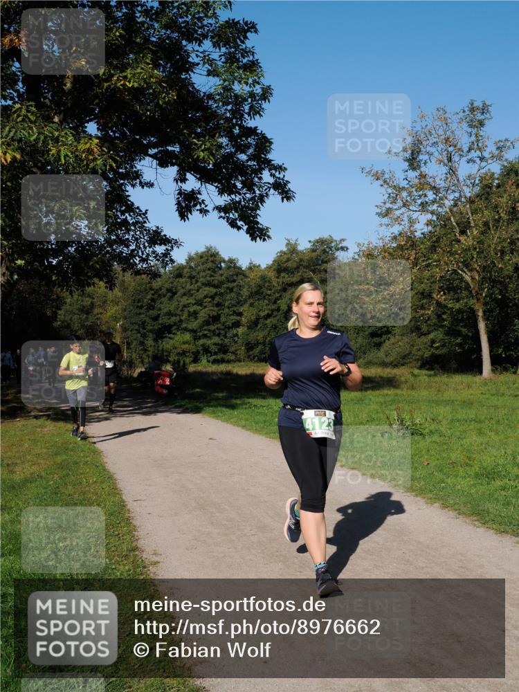 28.09.2025 - 33. Volkslauf durch das schöne Alstertal Fabian Wolf http://msf.ph/oto/8976662 28.09.2025 10:40:27 Laufen 4123 meine-sportfotos.de