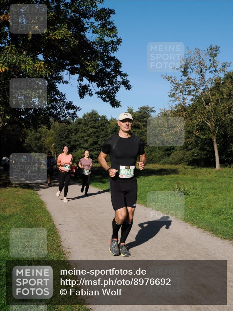 28.09.2025 - 33. Volkslauf durch das schöne Alstertal Fabian Wolf http://msf.ph/oto/8976692 28.09.2025 10:40:32 Laufen 4048 meine-sportfotos.de