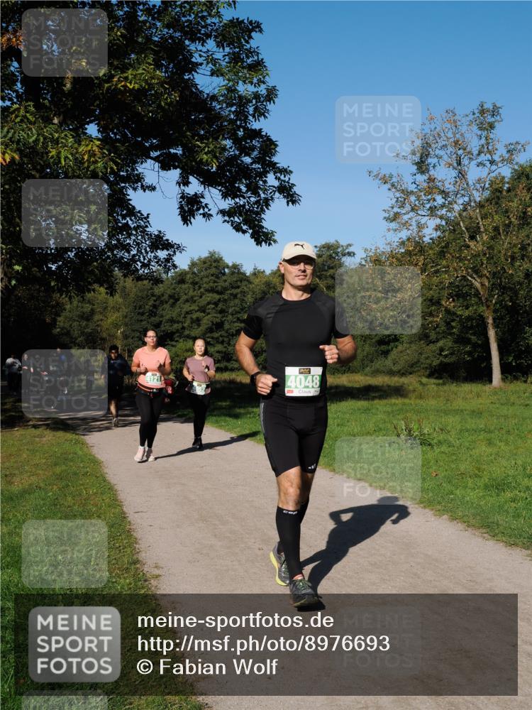 28.09.2025 - 33. Volkslauf durch das schöne Alstertal Fabian Wolf http://msf.ph/oto/8976693 28.09.2025 10:40:32 Laufen 4121, 4048 meine-sportfotos.de