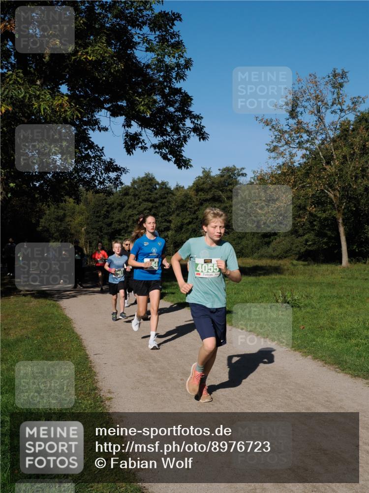 28.09.2025 - 33. Volkslauf durch das schöne Alstertal Fabian Wolf http://msf.ph/oto/8976723 28.09.2025 10:40:39 Laufen 4055 meine-sportfotos.de