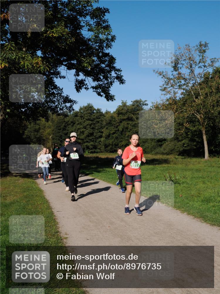28.09.2025 - 33. Volkslauf durch das schöne Alstertal Fabian Wolf http://msf.ph/oto/8976735 28.09.2025 10:40:44 Laufen 4174, 4917 meine-sportfotos.de