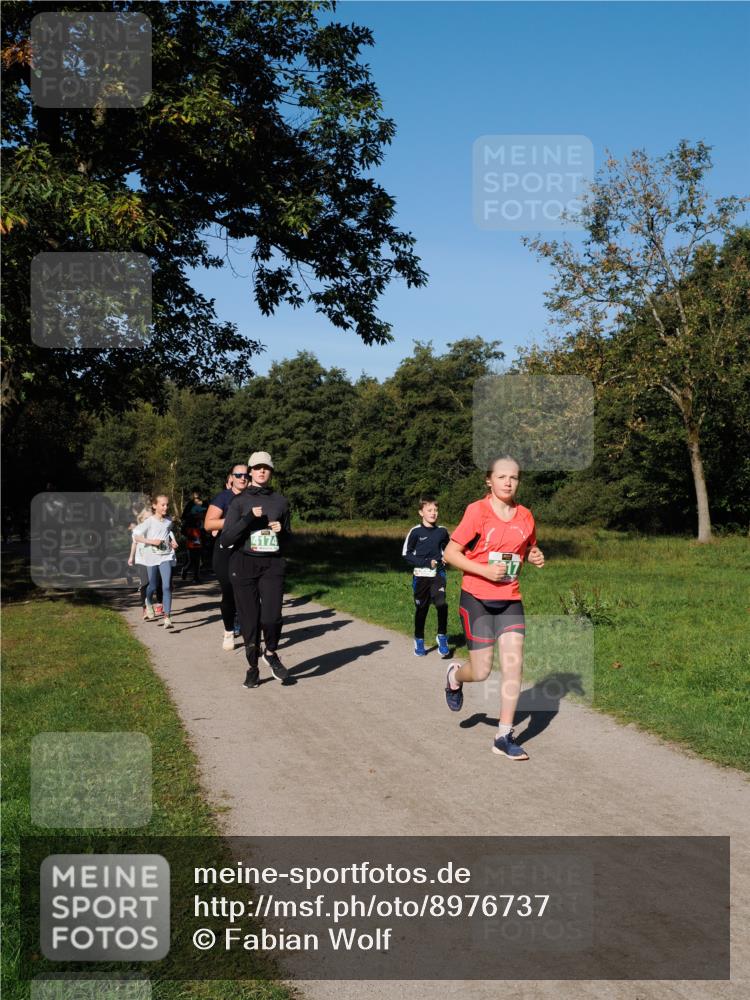 28.09.2025 - 33. Volkslauf durch das schöne Alstertal Fabian Wolf http://msf.ph/oto/8976737 28.09.2025 10:40:44 Laufen  meine-sportfotos.de