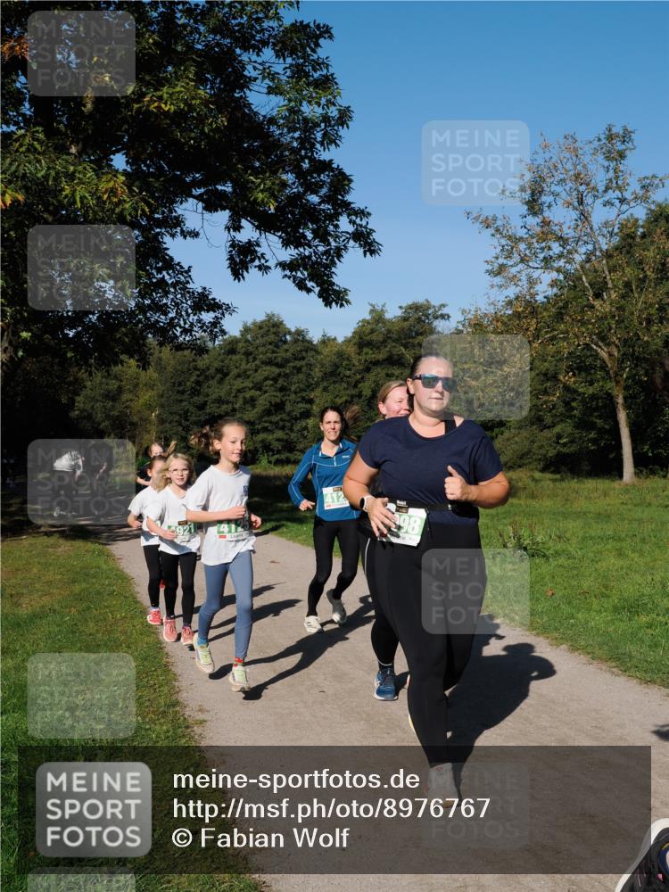28.09.2025 - 33. Volkslauf durch das schöne Alstertal Fabian Wolf http://msf.ph/oto/8976767 28.09.2025 10:40:46 Laufen 412, 98 meine-sportfotos.de